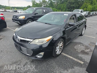 2013 Toyota Avalon XLE
