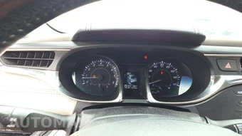 2013 Toyota Avalon XLE – miniatura 18