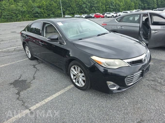 2013 Toyota Avalon XLE – miniatura 3