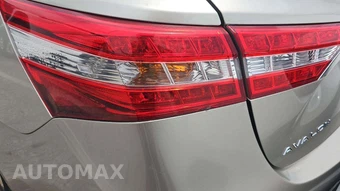2013 Toyota Avalon XLE – miniatura 21