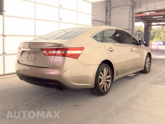 2013 Toyota Avalon XLE – miniatura 4
