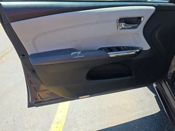 2013 Toyota Avalon XLE Touring - miniatura 9