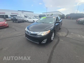 2013 Toyota Camry Hybrid XLE