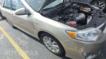 2013 Toyota Camry Hybrid XLE - miniatura 44