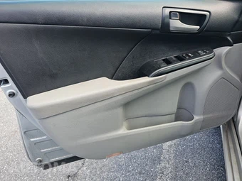 2013 Toyota Camry LE – miniatura 15