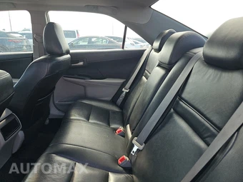 2013 Toyota Camry LE – miniatura 19