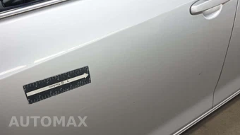 2013 Toyota Camry LE – miniatura 32