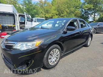 2013 Toyota Camry LE