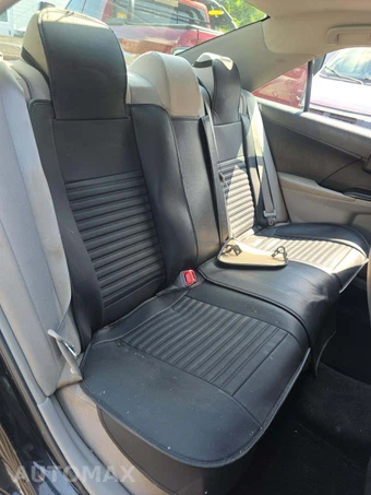 2013 Toyota Camry LE – miniatura 16