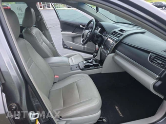 2013 Toyota Camry LE - miniatura 15