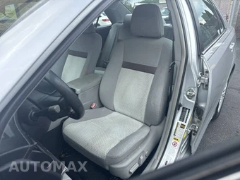 2013 Toyota Camry LE - miniatura 31