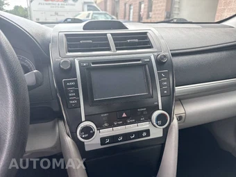 2013 Toyota Camry LE - miniatura 36