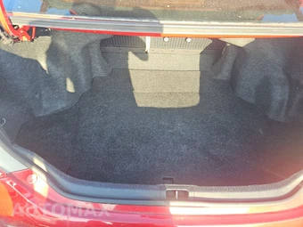 2013 Toyota Camry LE – miniatura 16