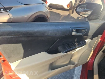 2013 Toyota Camry LE – miniatura 9