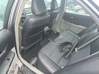 2013 Toyota Camry LE – miniatura 13