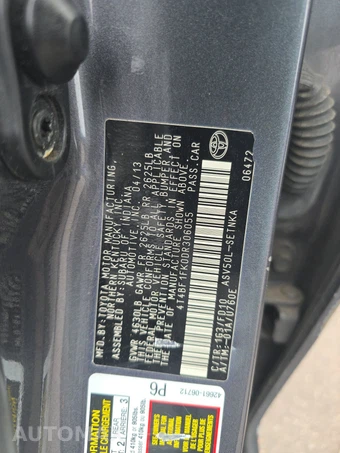 2013 Toyota Camry LE – miniatura 14