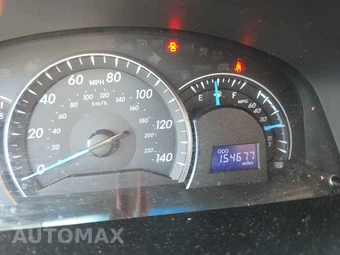 2013 Toyota Camry LE – miniatura 12