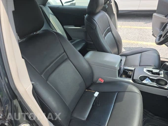 2013 Toyota Camry LE – miniatura 8
