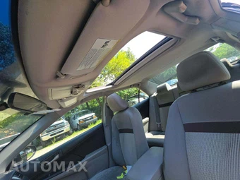 2013 Toyota Camry LE - miniatura 11