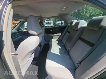2013 Toyota Camry LE - miniatura 13