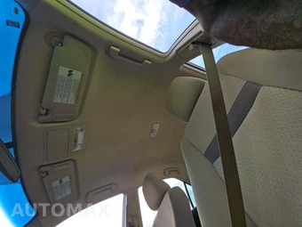 2013 Toyota Camry LE – miniatura 11
