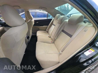 2013 Toyota Camry LE – miniatura 13