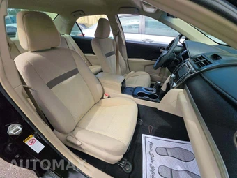 2013 Toyota Camry LE – miniatura 18