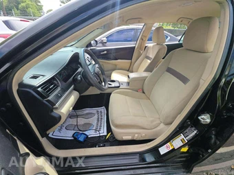 2013 Toyota Camry LE – miniatura 6
