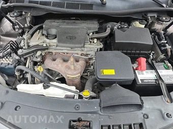 2013 Toyota Camry SE – miniatura 15