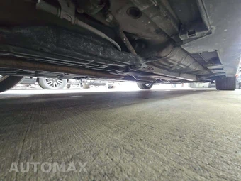 2013 Toyota Camry SE – miniatura 14