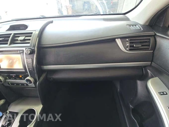 2013 Toyota Camry SE – miniatura 16