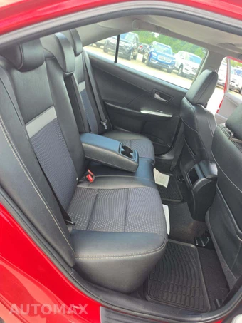 2013 Toyota Camry SE – miniatura 13