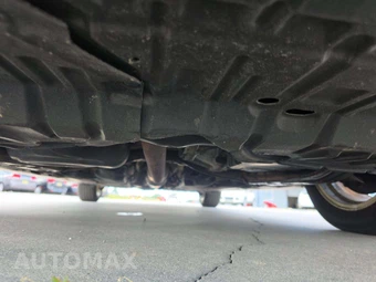 2013 Toyota Camry SE – miniatura 17