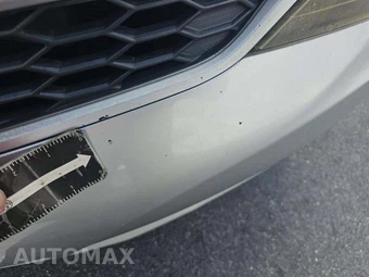 2013 Toyota Camry SE – miniatura 20