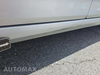 2013 Toyota Camry SE – miniatura 26