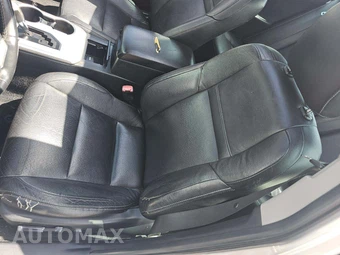 2013 Toyota Camry SE – miniatura 3