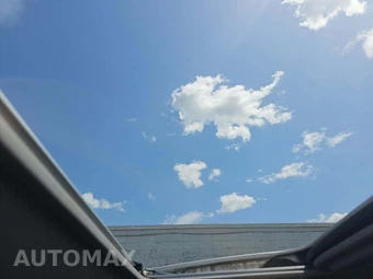 2013 Toyota Camry SE – miniatura 8