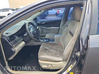 2013 Toyota Camry SE – miniatura 13