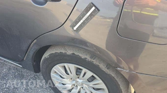 2013 Toyota Camry SE – miniatura 35