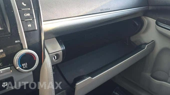 2013 Toyota Camry SE – miniatura 57