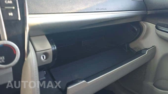 2013 Toyota Camry SE – miniatura 58