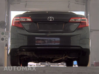 2013 Toyota Camry SE – miniatura 7