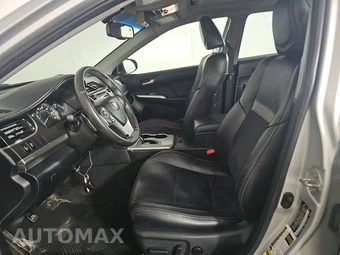 2013 Toyota Camry SE – miniatura 7