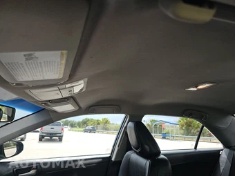 2013 Toyota Camry SE – miniatura 18