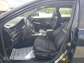 2013 Toyota Camry SE – miniatura 7
