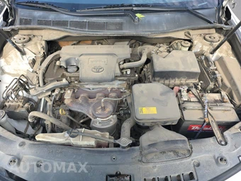 2013 Toyota Camry SE - miniatura 16