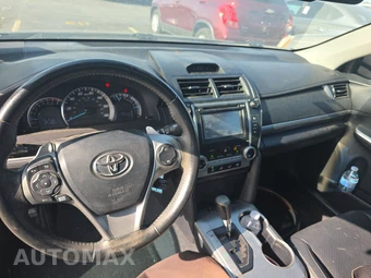 2013 Toyota Camry SE – miniatura 11