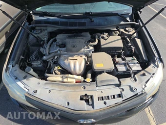 2013 Toyota Camry SE – miniatura 16