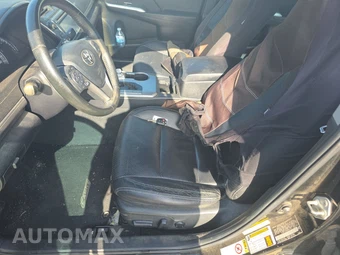 2013 Toyota Camry SE – miniatura 7