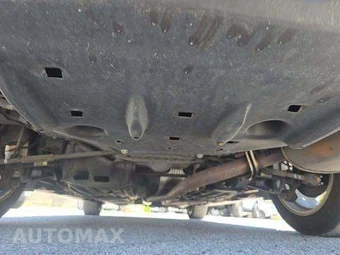 2013 Toyota Camry SE – miniatura 16
